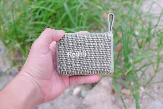 户外设计：Redmi蓝牙音箱体验j9九游会入口小体积大音量专为